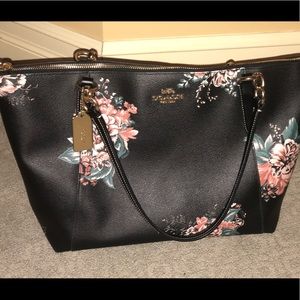 Beautiful floral Coach bag